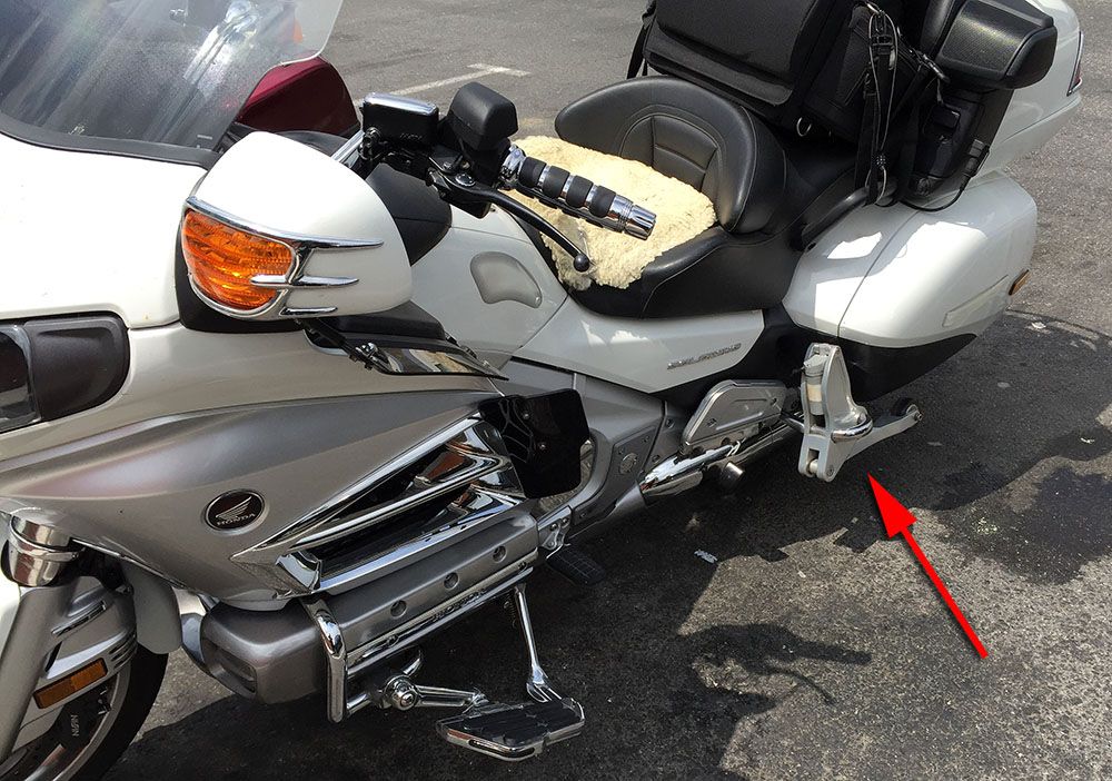 A Gold Wing with training wheels amazing... Horizons Unlimited